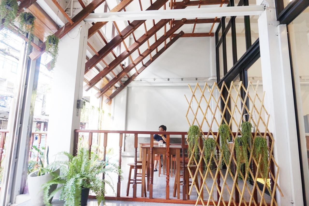 Boon Street Hostel Bangkok Dış mekan fotoğraf
