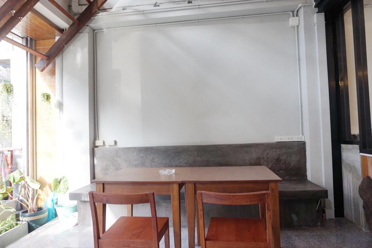 Boon Street Hostel Bangkok Dış mekan fotoğraf