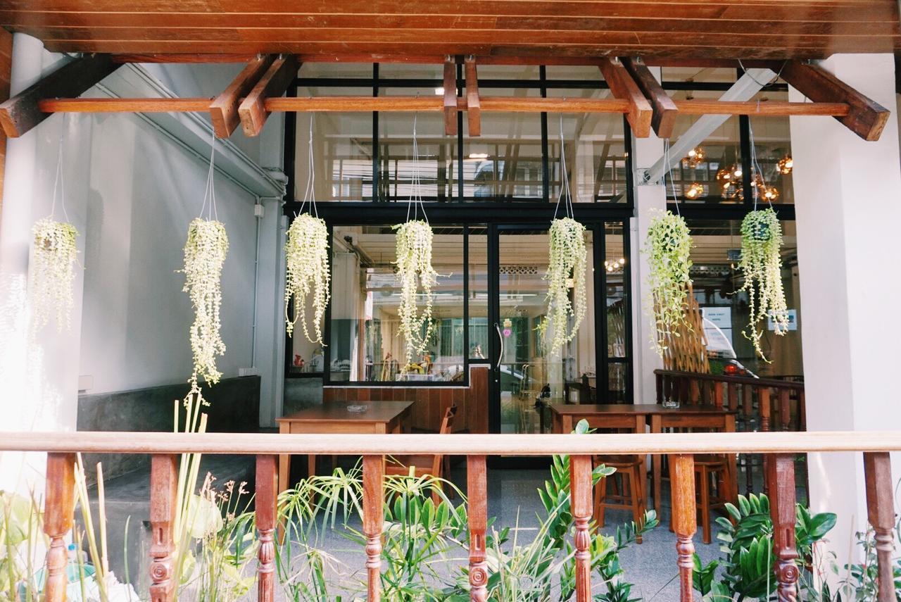 Boon Street Hostel Bangkok Dış mekan fotoğraf